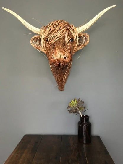 Kuh Wandskulptur – Moderne Wanddeko & Metallkunst