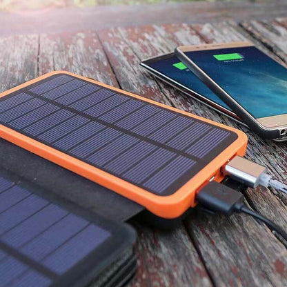 Solar-Powerbank – 4 Panels 3 USB-Ausgänge & Outdoor Aufladung